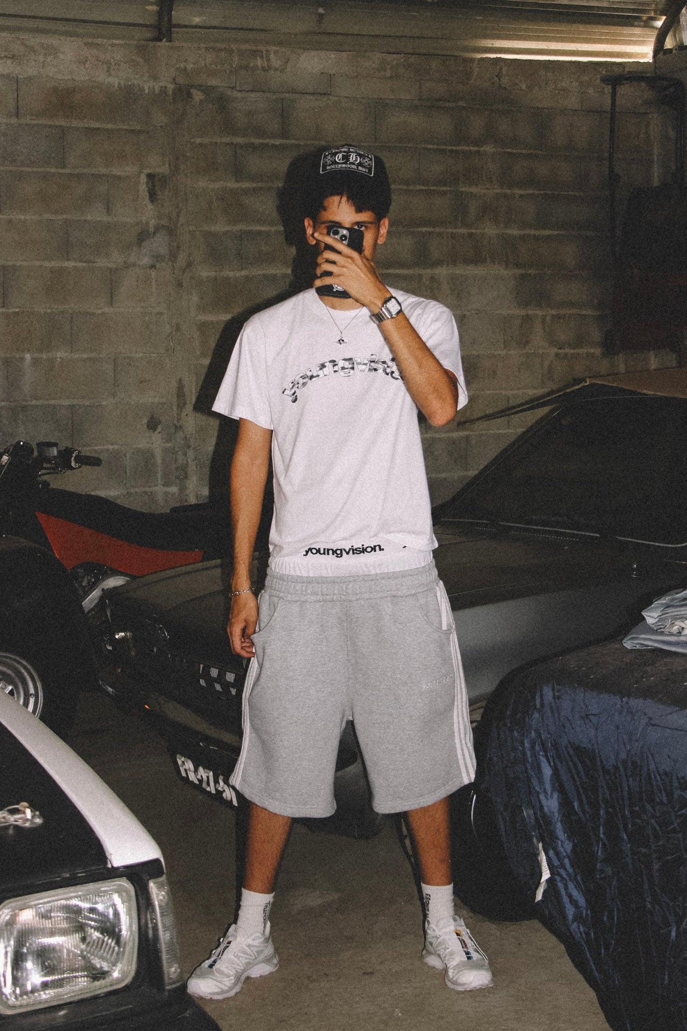 "BUNDLE" T-SHIRT & SHORTS
